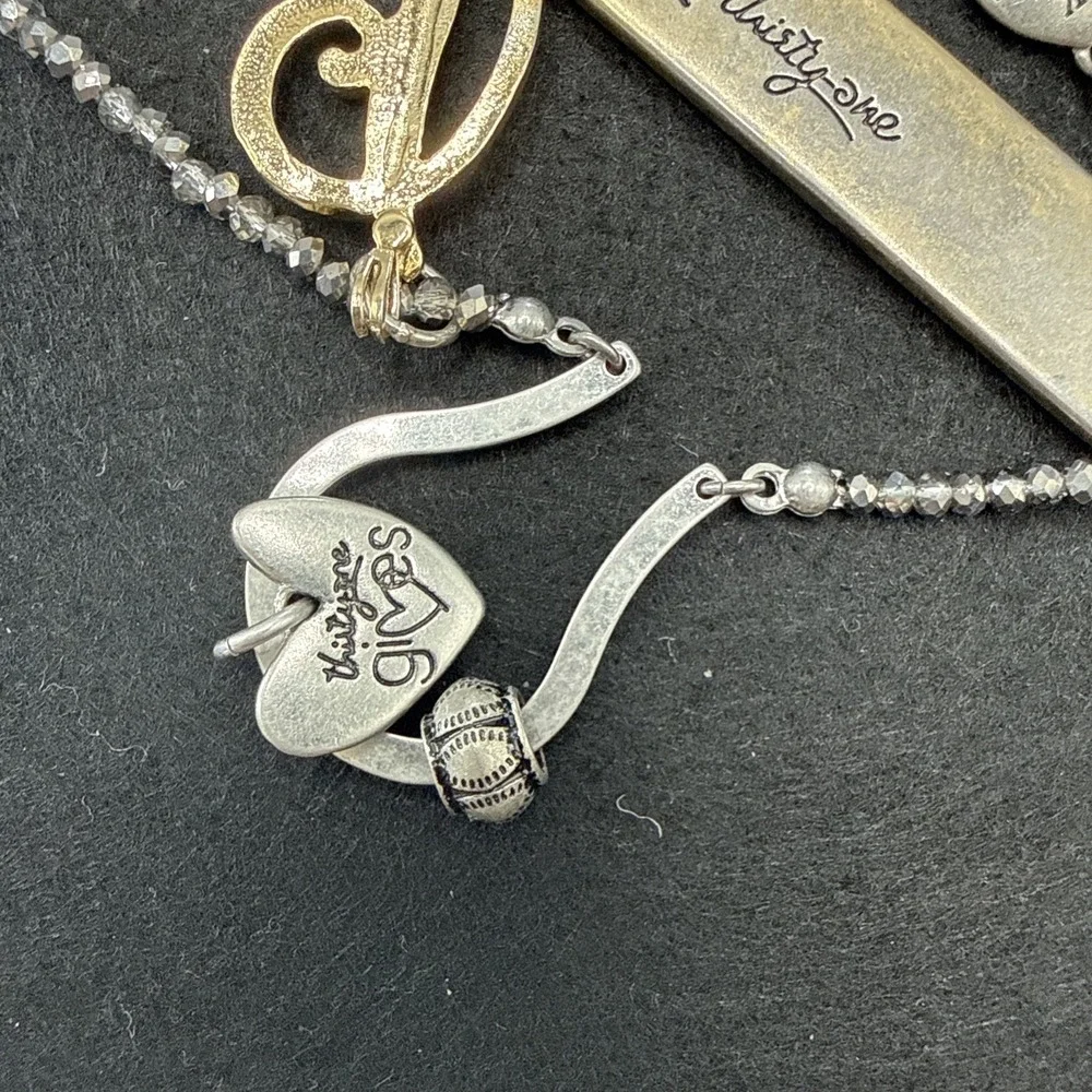 JK by Thirty One Silver Tone Love Horseshoe Pendant Necklace 35